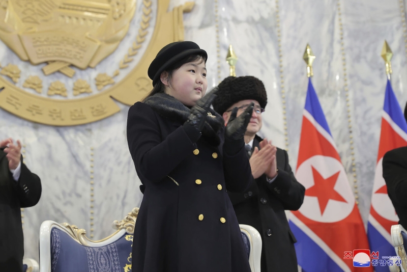 朝中社形容金主愛是金正恩心愛的女兒。