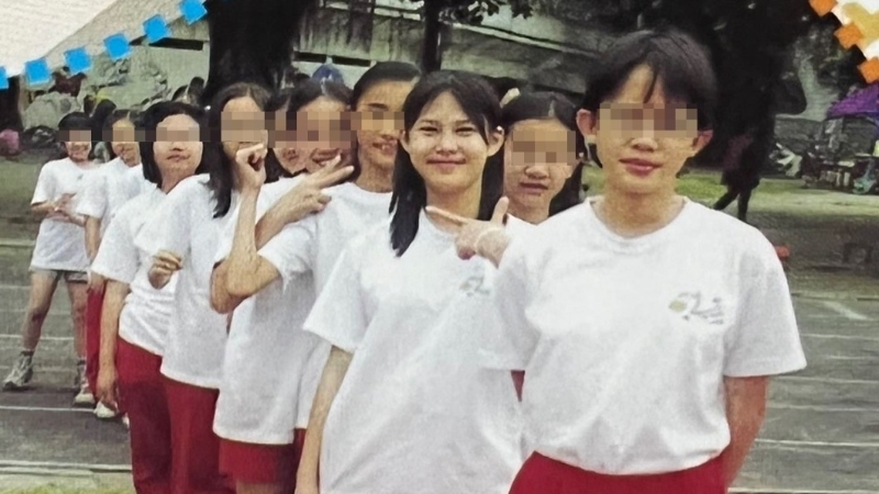 洪蓉分享國小同學照 洪蓉分享國小同學照