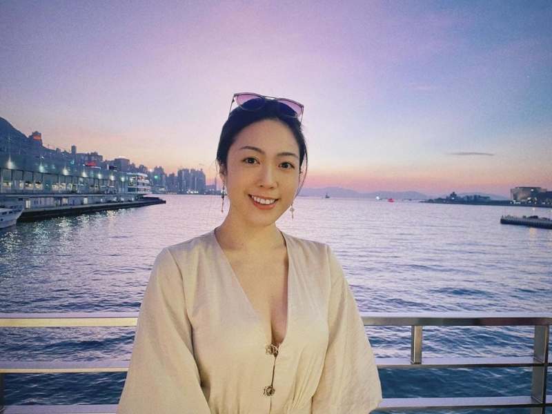 唐海汶早前曬出低胸照。