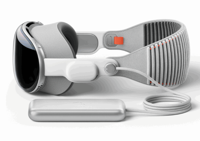 Vision Pro使用時須連接外置電池供電，續航力約2小時。