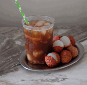 荔枝乳酸咖啡梳打 荔枝乳酸咖啡梳打