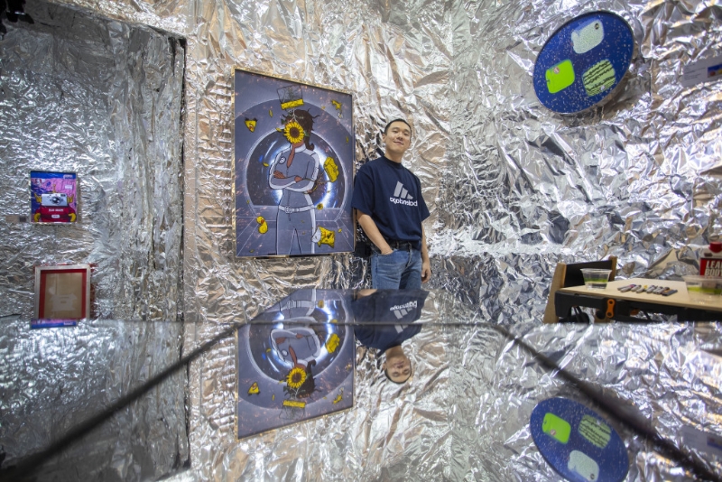 張子言現正于灣仔藝廊舉辦個人作品展。