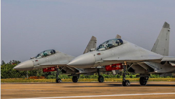 東部戰區展開飛行訓練 東部戰區展開飛行訓練