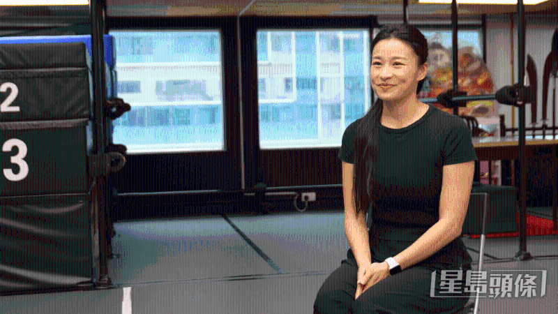 除了Andrew，還有動作演員胡嘉盈（Lauria）。