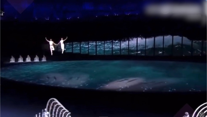 全球首創雙3D威也表演。