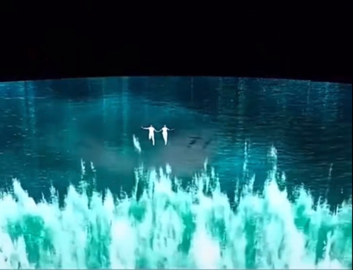 雙3D威也表演難度大，還專門研發了一套VR控制系統確保安全。