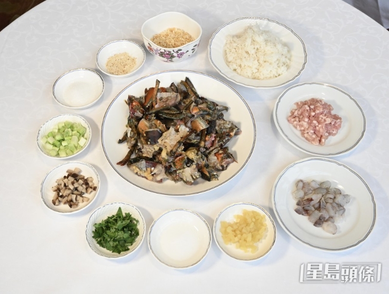 乾隆泡飯的材料豐富。