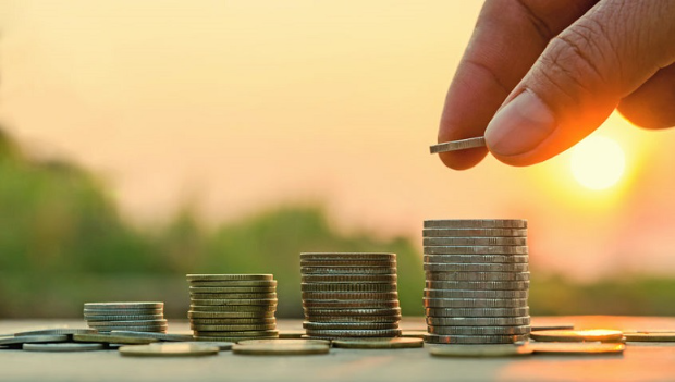 投資移民重啟，金融界熱議，假如3000萬港元，買什么港股比較好？