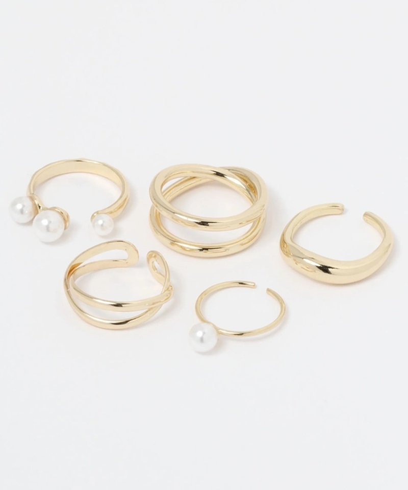 5P指環套裝，原價$129、現售$99，Global Work。