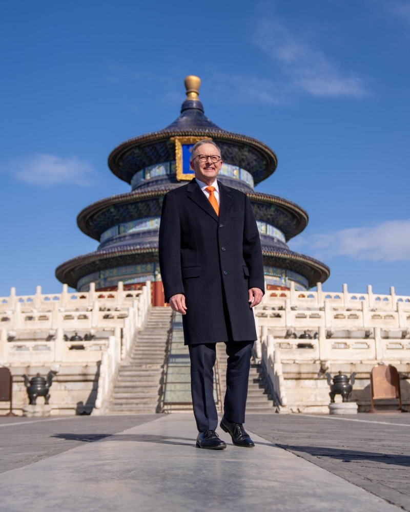 阿爾巴尼斯正于北京訪問 阿爾巴尼斯正于北京訪問