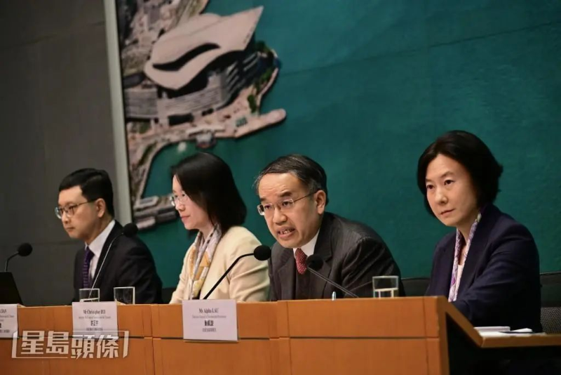 許正宇估計每年有4000人透過計劃申請來港，帶來1200億元新資金。