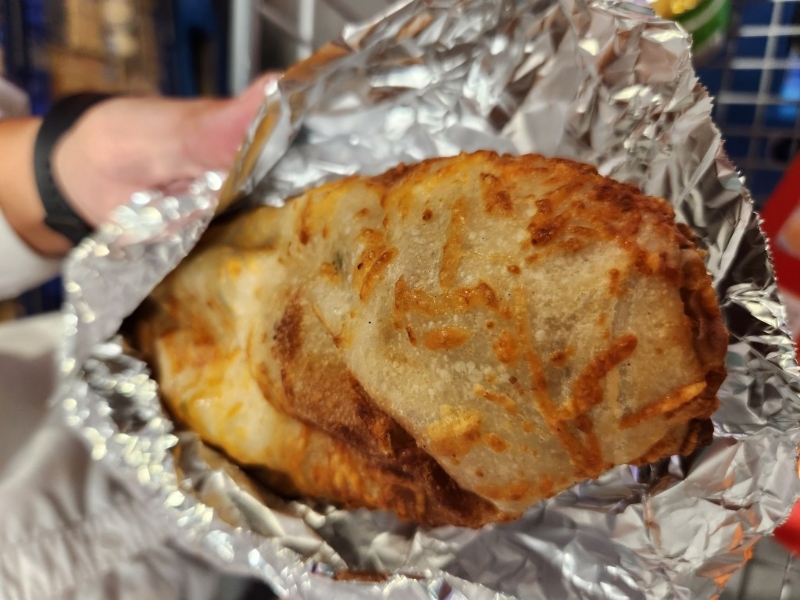 開巿客獨有的招牌食物￥28.9的牛肉卷，代購誠意推介。 資料圖片