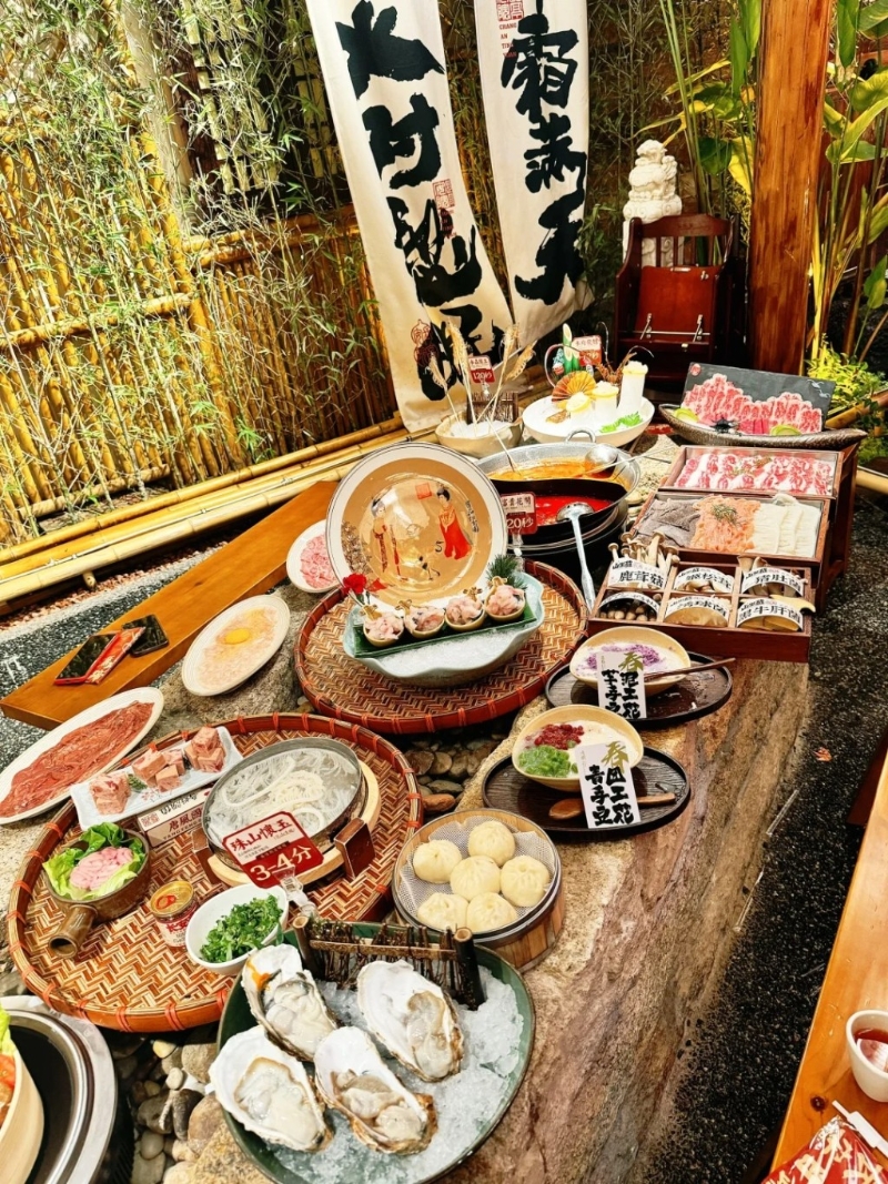 沉浸于如古城的環境內吃火鍋 沉浸于如古城的環境內吃火鍋