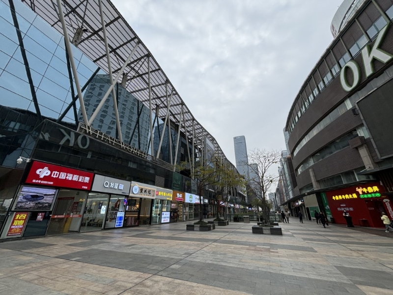 保利文化廣場天橋。 吳艷玲攝