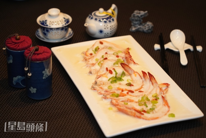 花雕蛋白蒸中蝦 花雕蛋白蒸中蝦