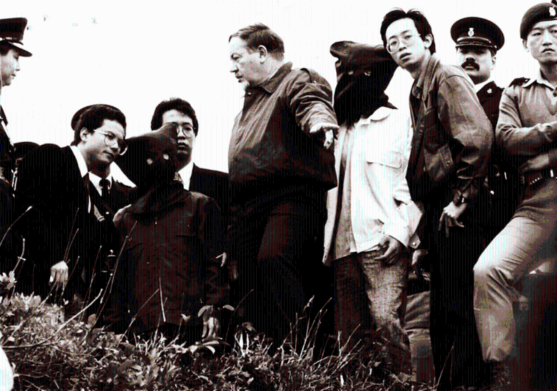 兇手被帶到案發地案件重演2 兇手被帶到案發地案件重演2