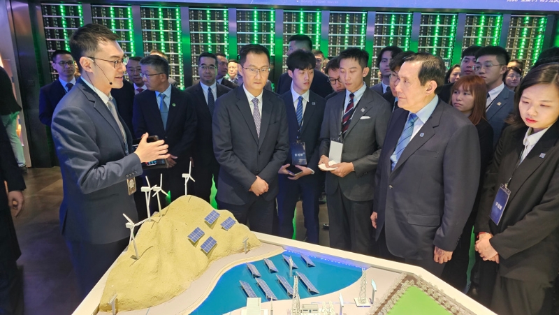 馬英九參觀騰訊 馬英九參觀騰訊