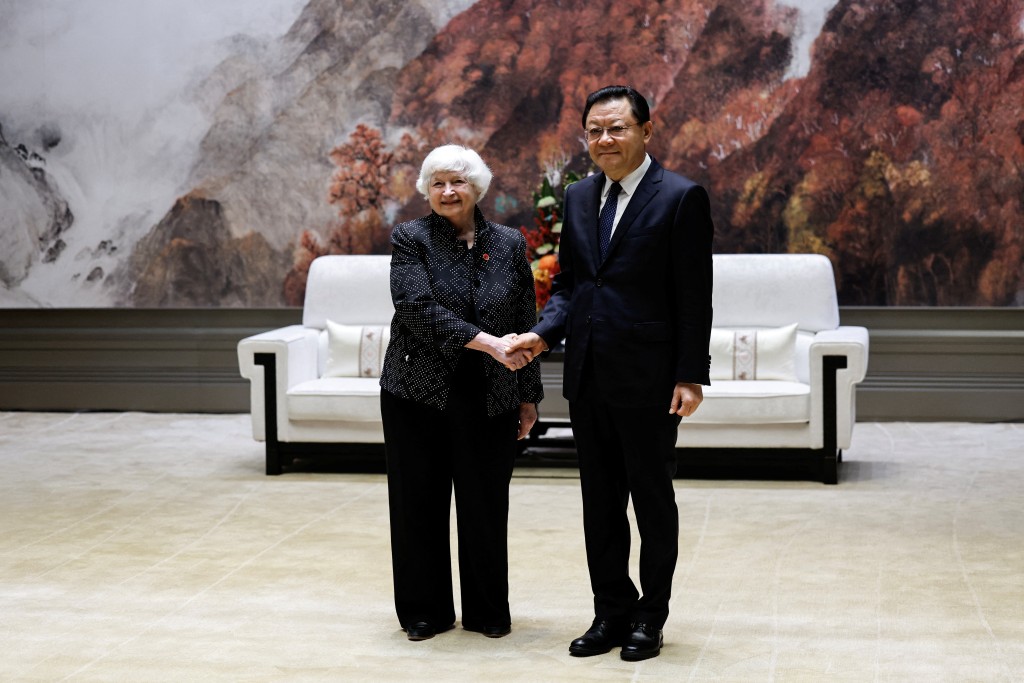 耶倫(左)上午與王偉中(右)會晤 耶倫(左)上午與王偉中(右)會晤