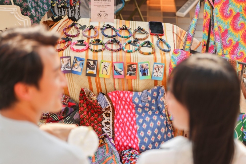 藝墟結合文創藝術及美食為主題。