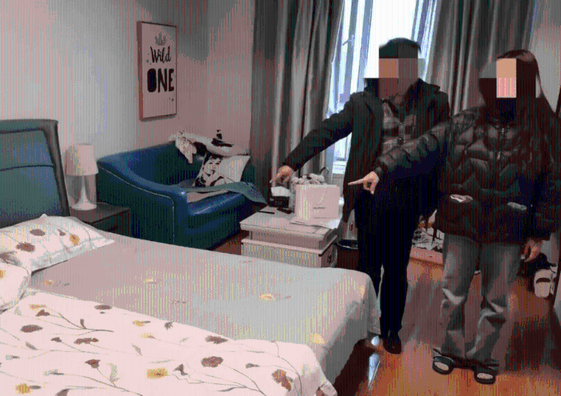 賣淫集團主要犯罪嫌疑人5名，賣淫嫖娼人員11名。1