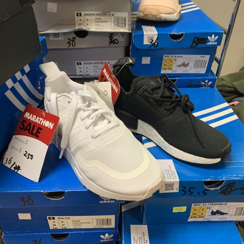 波鞋$250 波鞋$250