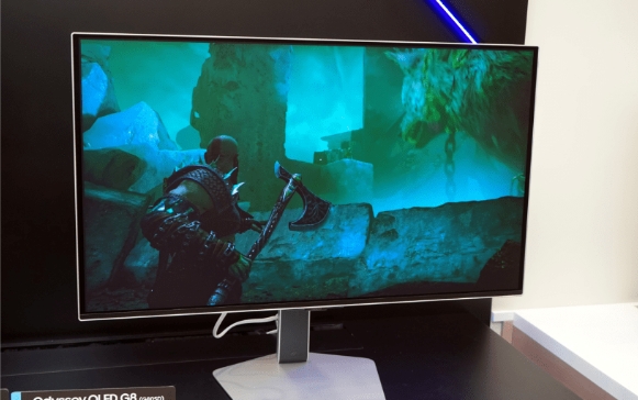 32吋4K平面屏幕 32吋4K平面屏幕