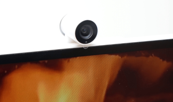 設有視像鏡頭 設有視像鏡頭