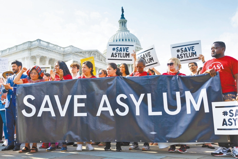 外界猜測，計劃一旦推行可讓75萬至80萬人留美，但確實人數可能還有變化。 紐約時報圖片