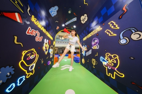 H． COINS會員于場內以電子貨幣即日消費滿指定金額，便可免費參加。