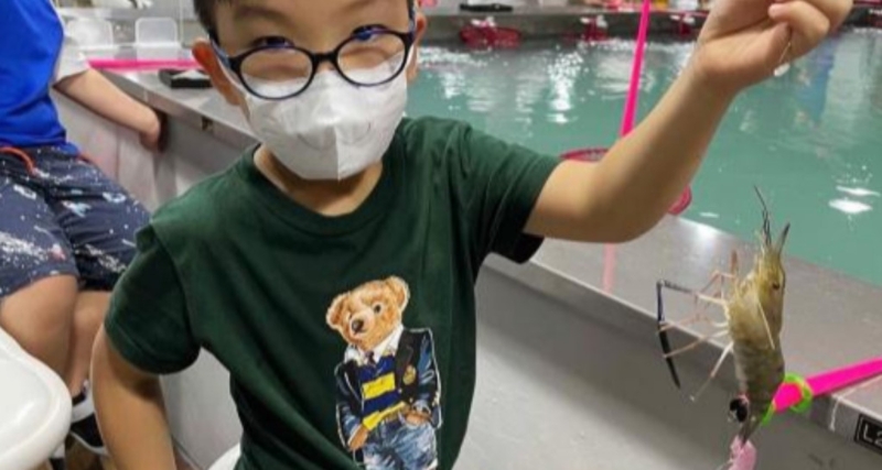 觀塘室內釣蝦場釣蝦體驗買一送一1 觀塘室內釣蝦場釣蝦體驗買一送一1