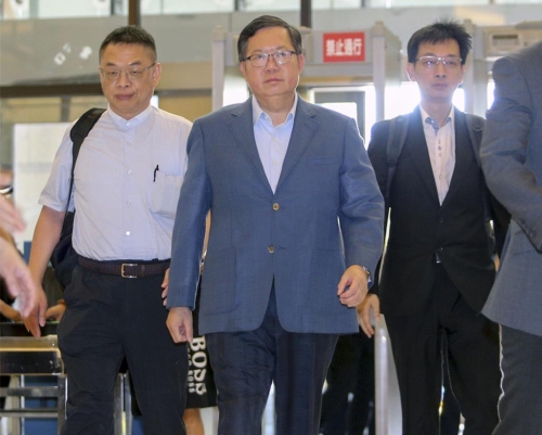 前?；鶗岸麻L、桃園市前市長鄭文燦（中）涉貪案持續受到各界關注。中時資料照