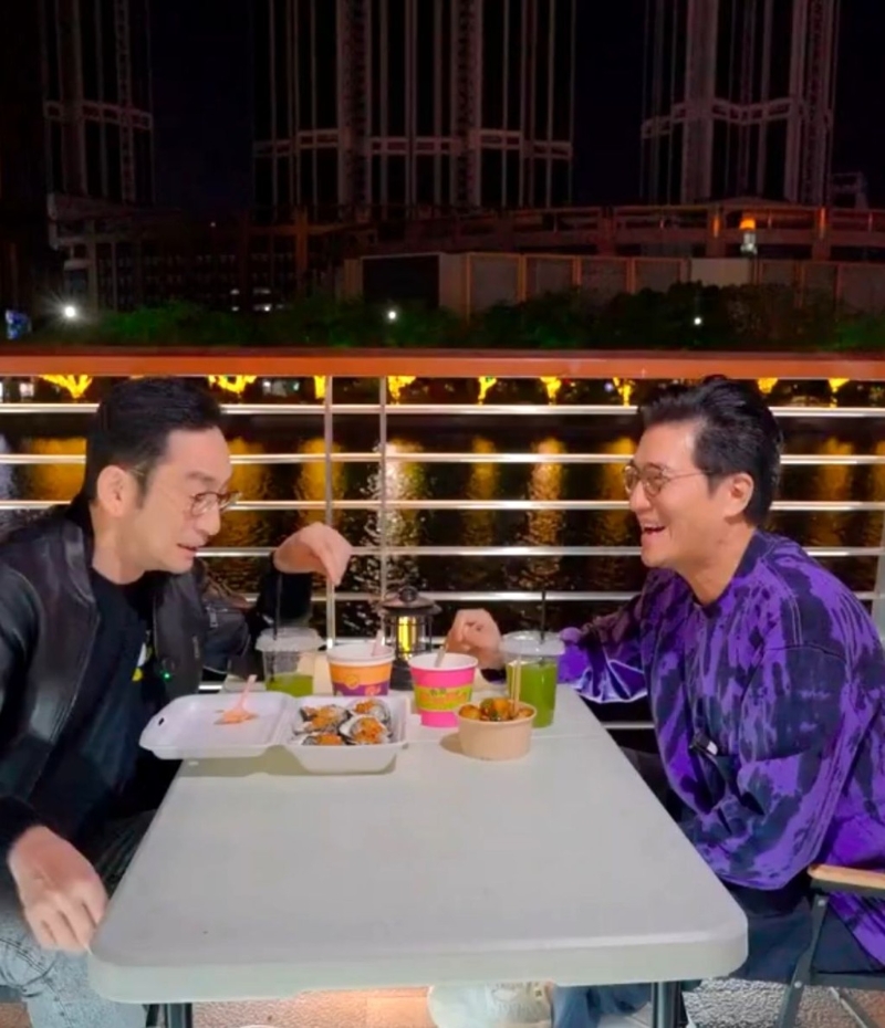 石岐興中廣場跟吳啟華食街頭小吃