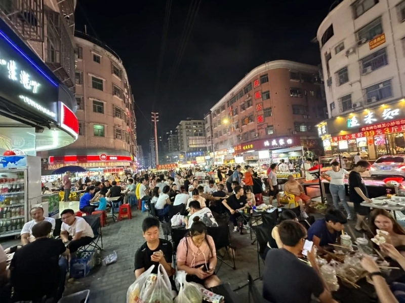 坦洲十四村夜市 平民夜總會