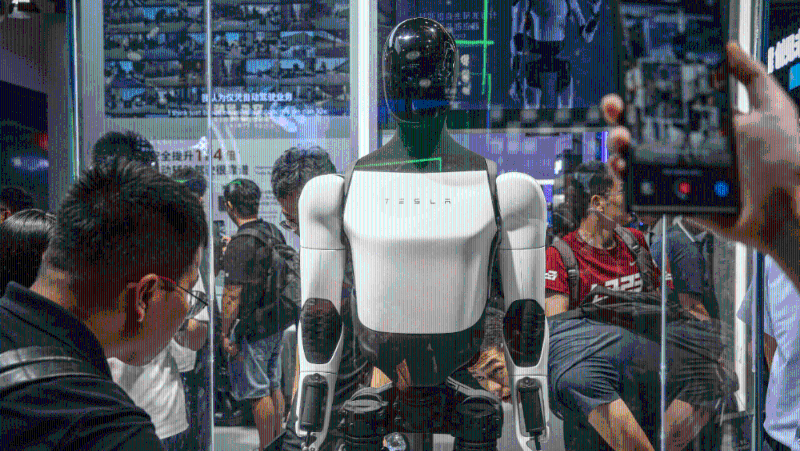 Tesla人形機械人料明年生產 Tesla人形機械人料明年生產