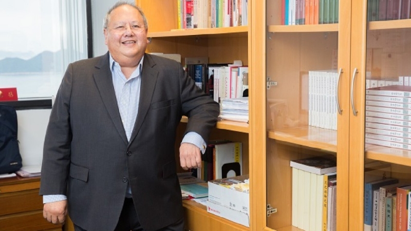 李政道的長子李中清是歷史學家，長期擔任香港科大社科院長。