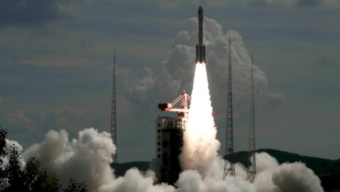 中國版星鏈首發成功，18顆衛星順利進入軌道。中新社