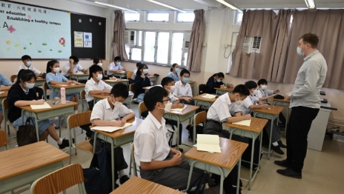 學界長遠冀吸引更多年輕人到港就學 學界長遠冀吸引更多年輕人到港就學