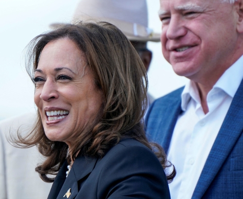 哈里斯CNN首專訪 哈里斯CNN首專訪