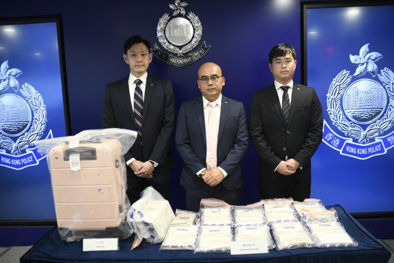 湛耀光(中) 湛耀光(中)