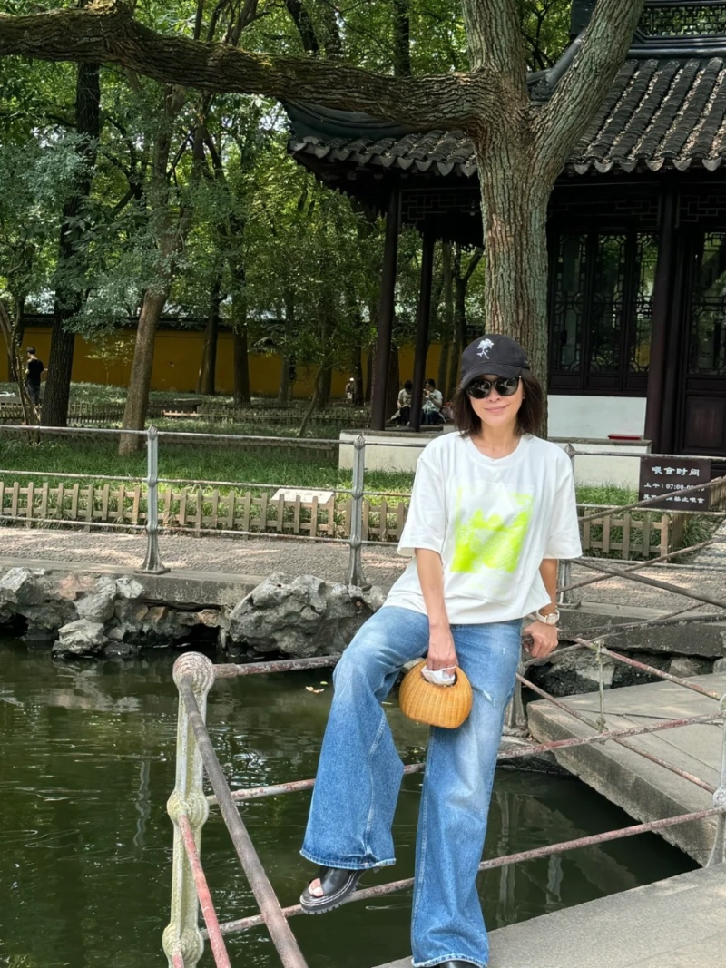 近日，劉嘉玲便在小紅書上分享了幾張在家鄉蘇州度假的照片。