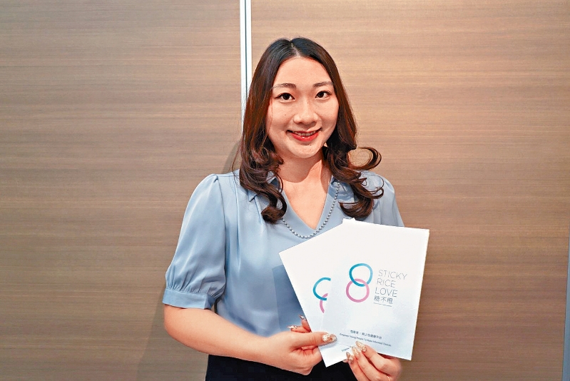 工作以外，Kitty早年修讀了心理學碩士，現時亦正修讀博士課程，希望日后集合不同專家參與“糖不甩”的工作。