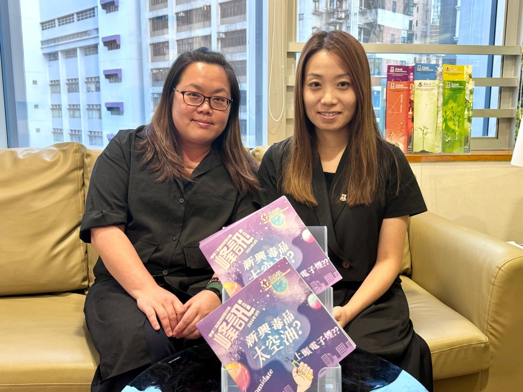 陳潔華(右)與李慧琪(左)