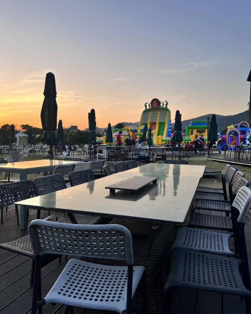 大美督嘉年華燒烤BBQ Party佔地40萬呎，大家可在4小時內任食超過50款食物。