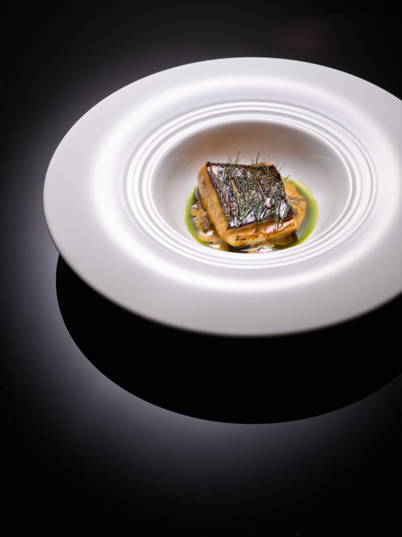 野生鯧魚伴梅菜