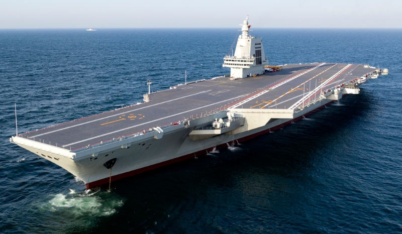 中國海軍第3艘航母“福建”艦完成海試