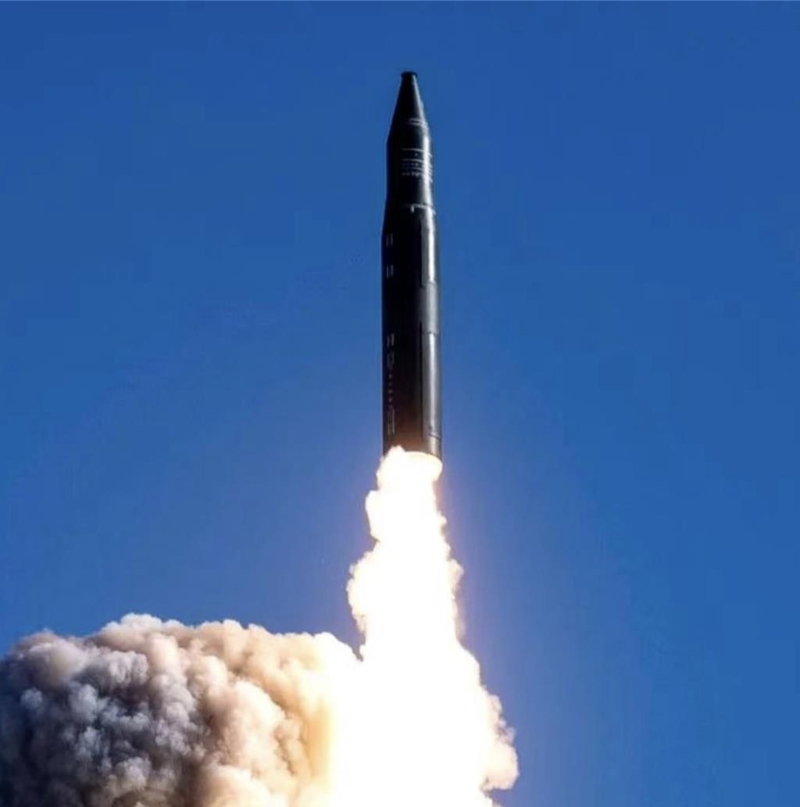 洲際彈道導彈發射照片。