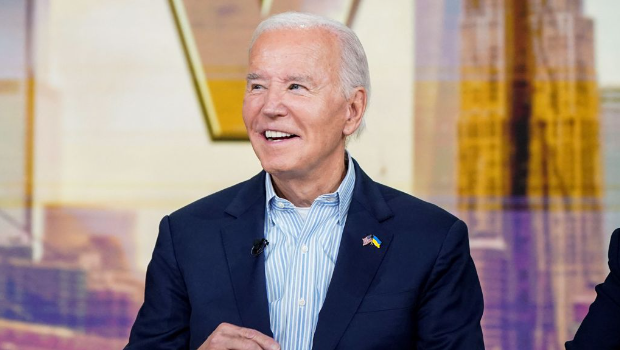 佩洛西逼他退選？