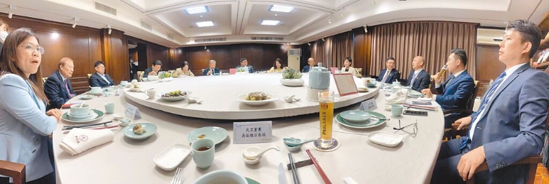 朝野“和解飯”