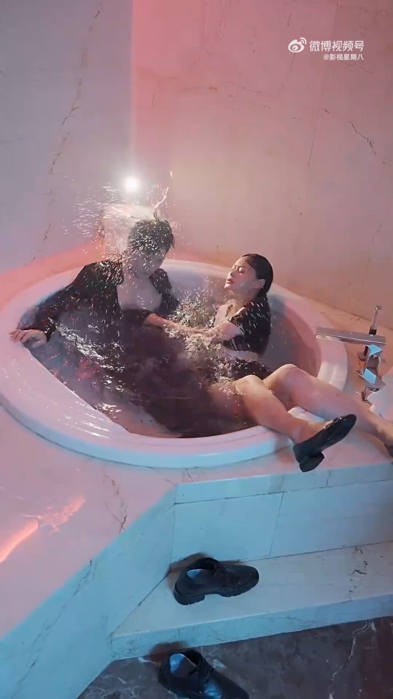 狗血劇情引來不少非議 狗血劇情引來不少非議