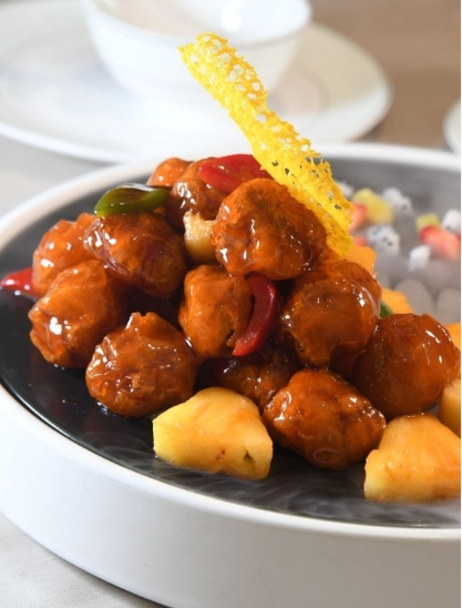 冰鎮鮮鳳梨脆皮咕嚕肉1 冰鎮鮮鳳梨脆皮咕嚕肉1